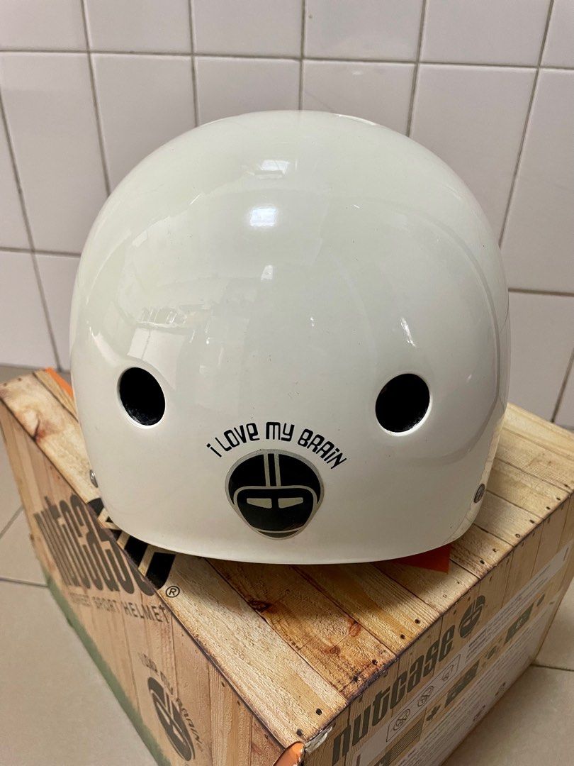 Nutcase cream helmet store
