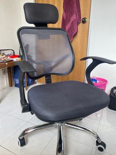 (Category: ) located in . Submitted by movingoutofsg28 (Listing ID 1244474261, Image 1). Description: .