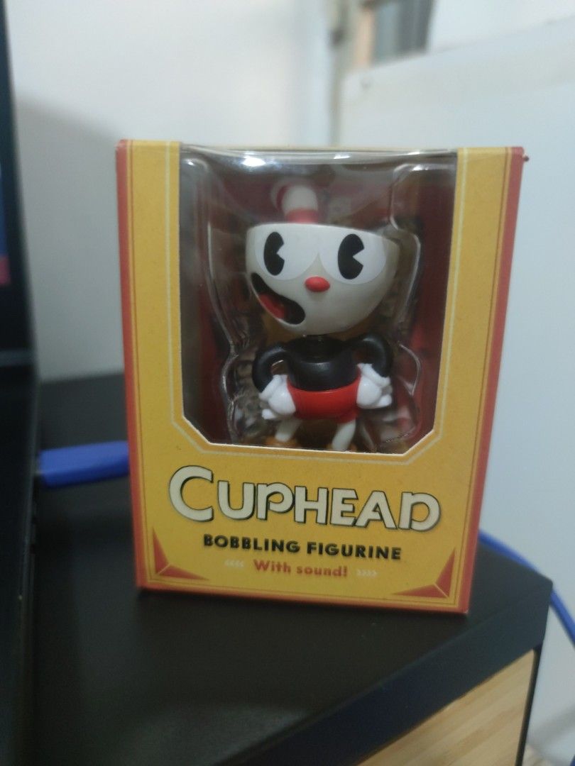 Cuphead Bobbling Figurine: With Sound! (RP Minis) (Paperback)