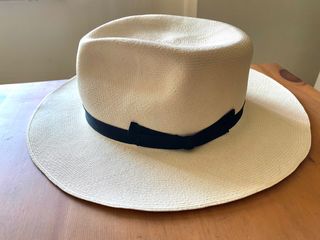 （分類：）位於 。 由 preowneduniform 提交（商品編號 1244529342，圖片 1）。簡介： 。