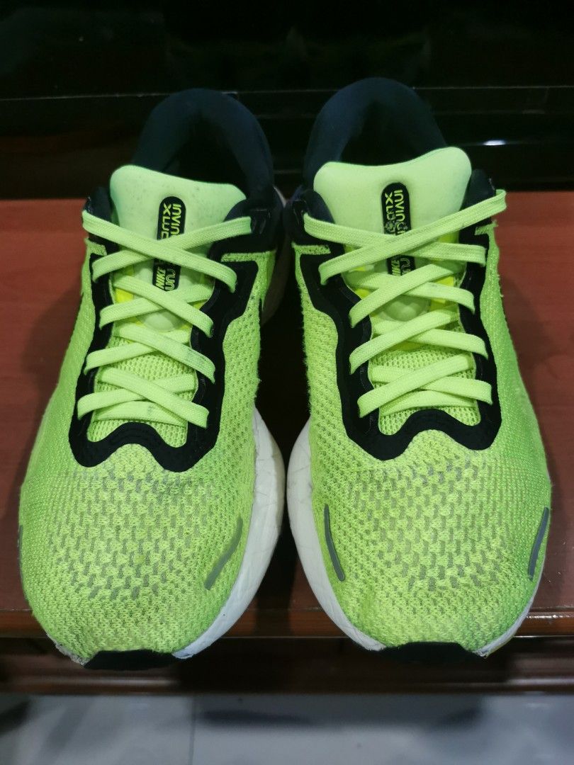 nike zoomx invincible volt