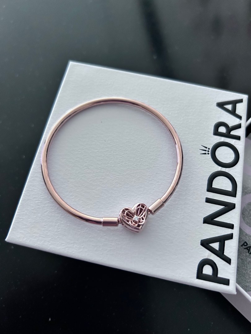 Gold bangle pandora on sale