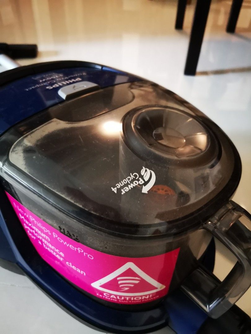 Philips 1700w PowerPro compact, TV & Home Appliances, Vacuum Cleaner ...