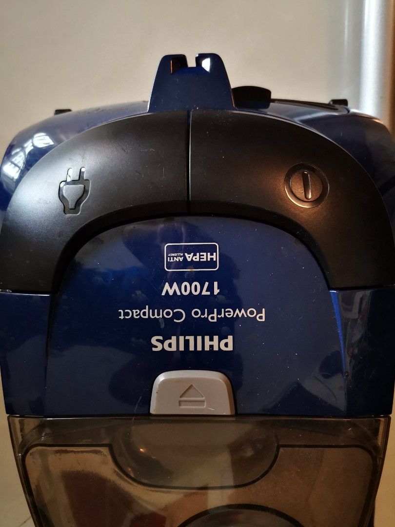 Philips 1700w PowerPro compact, TV & Home Appliances, Vacuum Cleaner ...