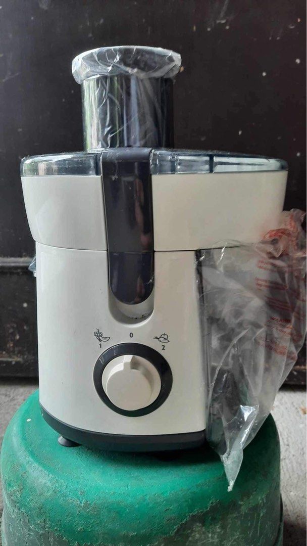 Philips Viva Collection Juicer Blender Grinder and Chopper on Carousell
