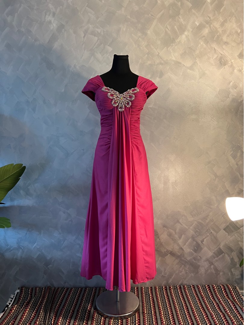 Beaded tops for evening wear sales