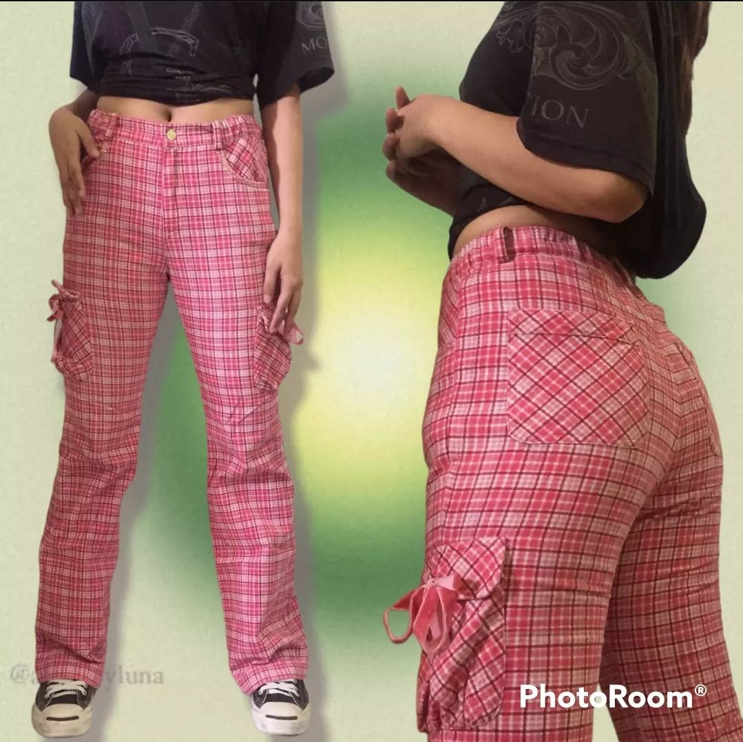 Pink Cargo Pants y2k on Carousell