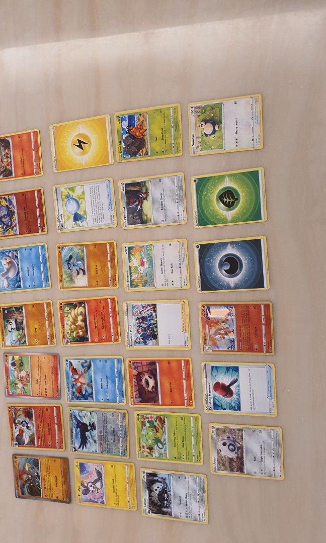 Pokemon trading card box, Hobbies & Toys, Toys & Games on Carousell