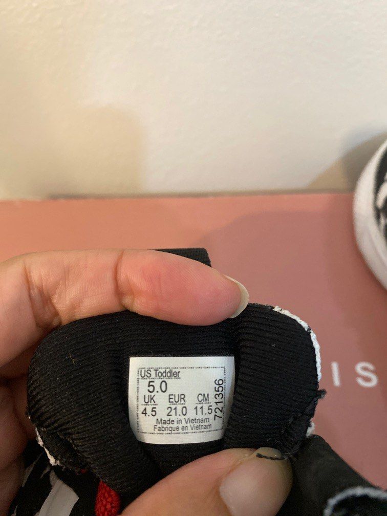 Baby vans cheap size 4.5
