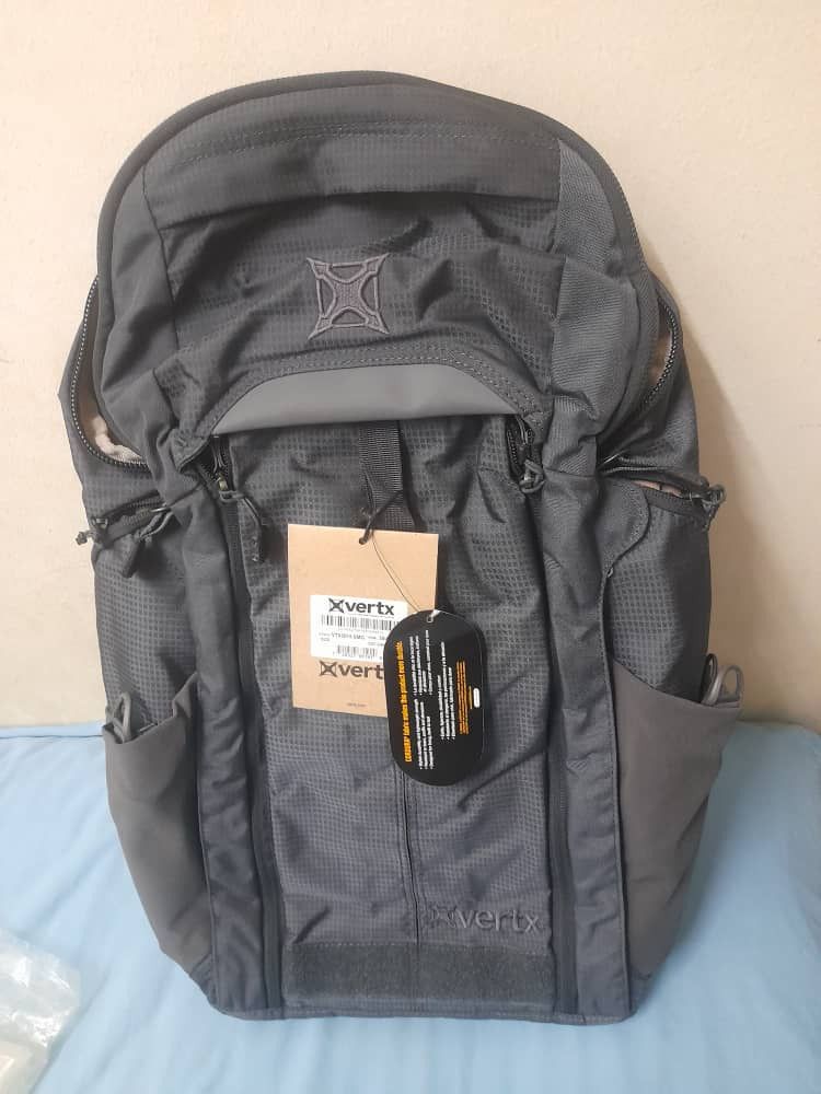Previous Next Vertx Edc Gamut 18 Hour Backpack Smoke Grey Nylon 22