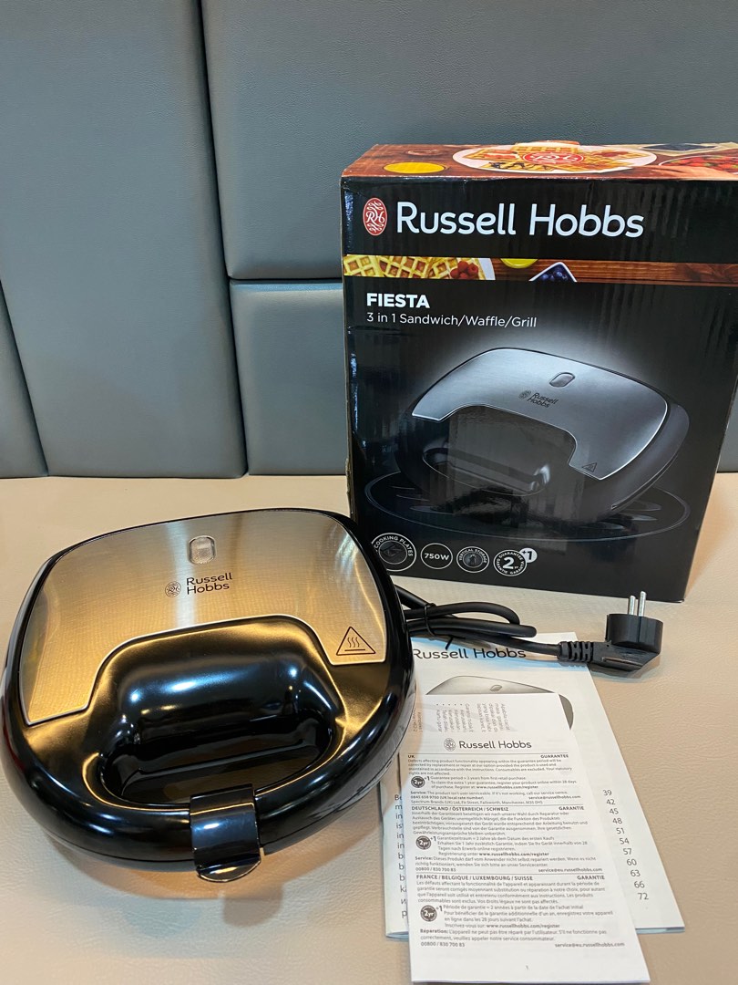 Sandwich Maker, waffle maker , russel hobbs on Carousell