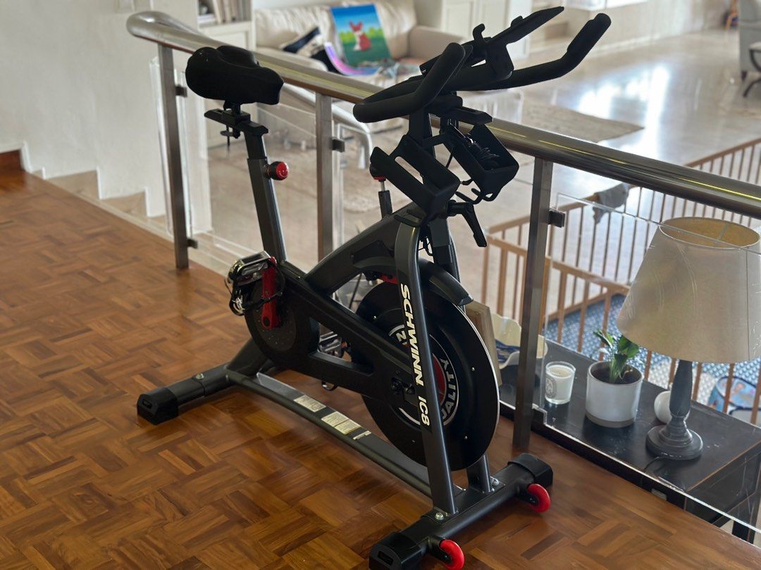 Schwinn ic8 hotsell indoor cycle uk