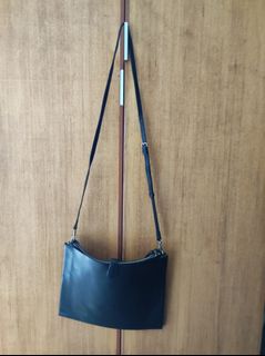 (Category: ) located in . Submitted by ubuy05 (Listing ID 1244535192, Image 1). Description: .
