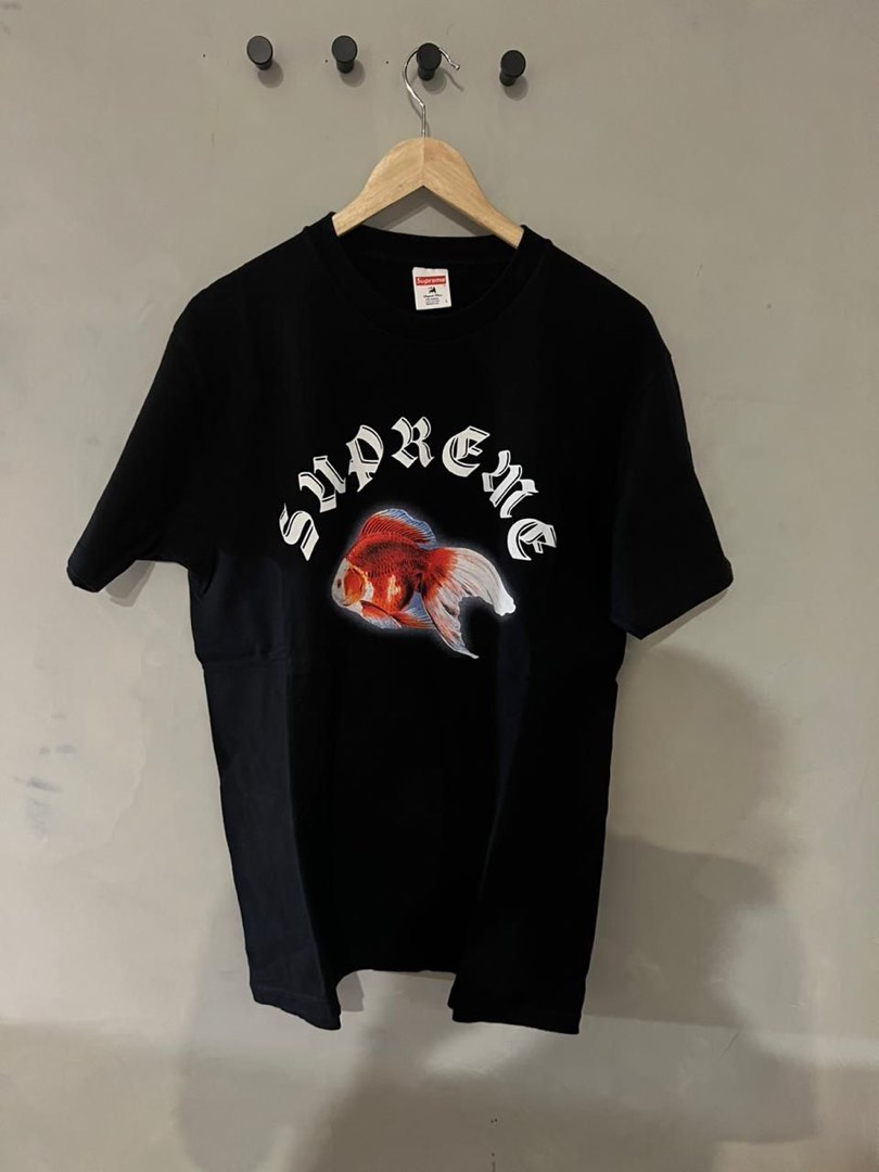 Supreme sasquatchfabrix goldfish tee 2025