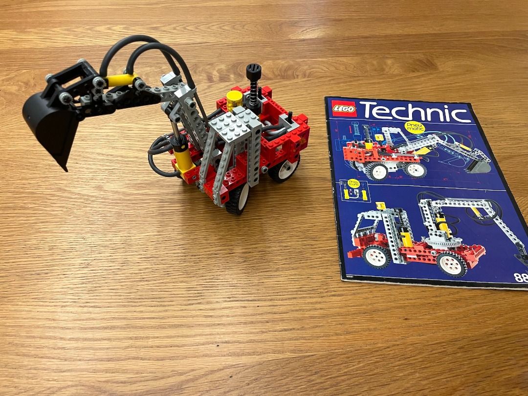 Lego pneumatic excavator best sale