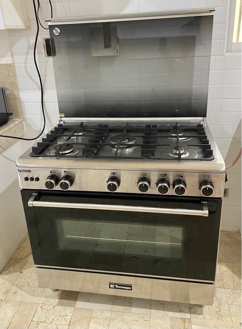 Tecnogas 90cm 5 Gas Burners Cooking Range with free Range hood, TV