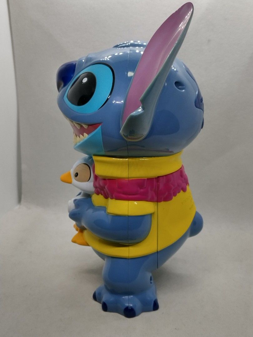 Tokyo Disney Resort Lilo & Stitch Stitch (Not Working), Hobbies
