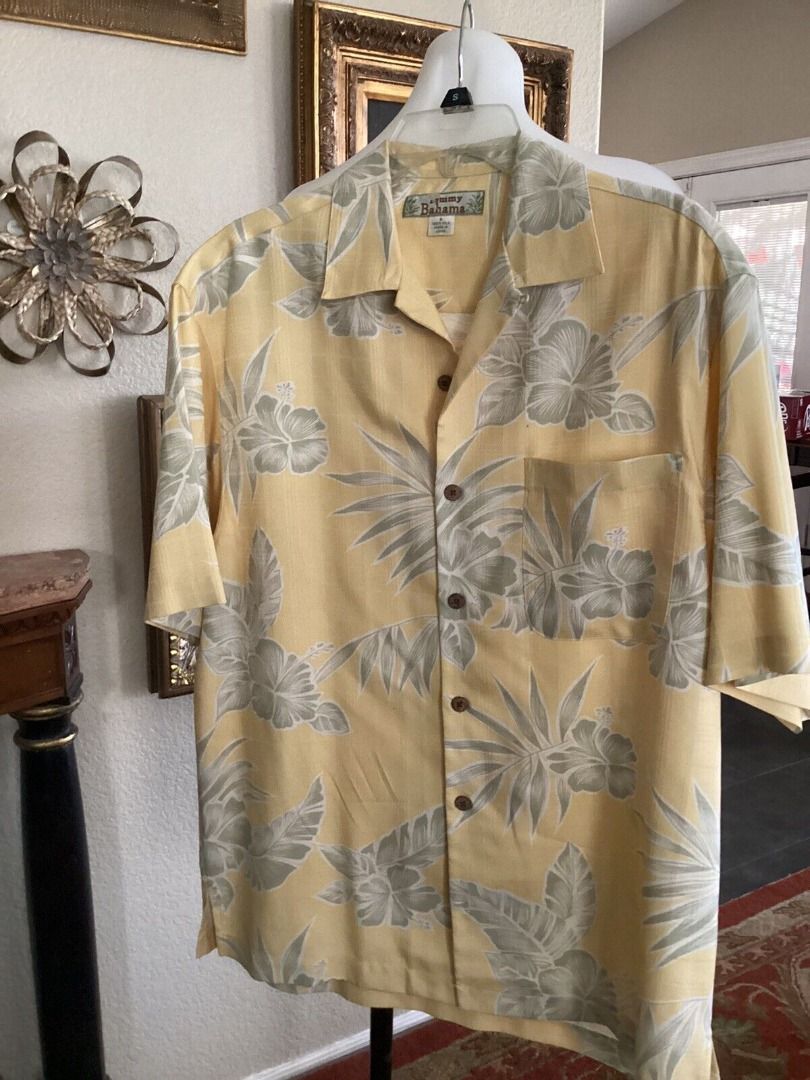 Tommy bahama 2024 silk hawaiian shirts