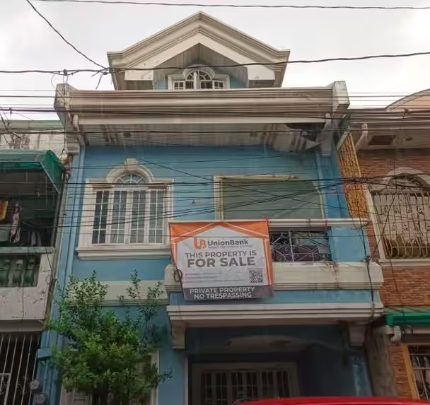 Town House For Sale in Unit 44, Lot 2, Melguas Street, Villa Rebecca