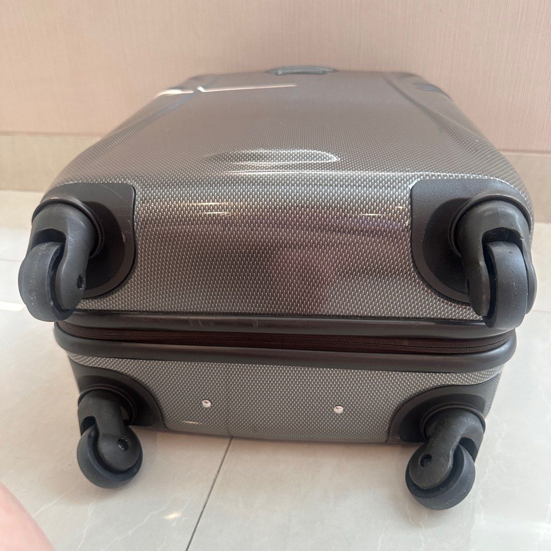 TUMI Luggage International Hard Side Carry On Suitcase 28220 Cabin Grey 32X45X19.5cm Koper