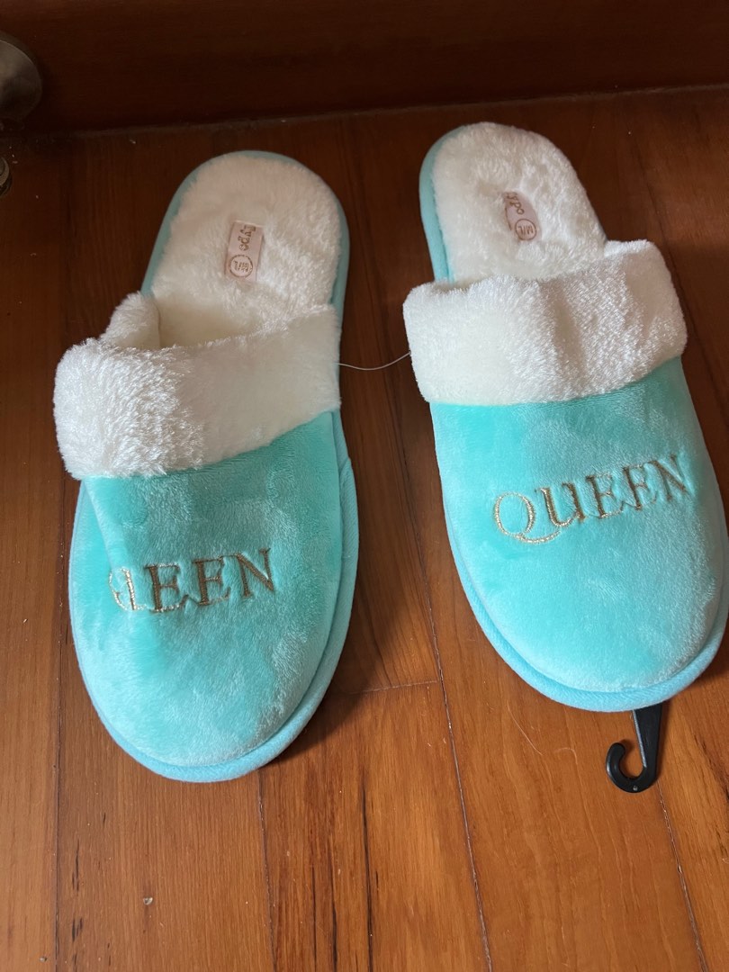 Typo slippers online