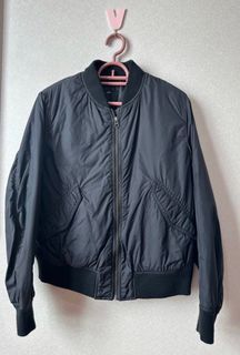 UNIQLO JACKET UNISEX NEW