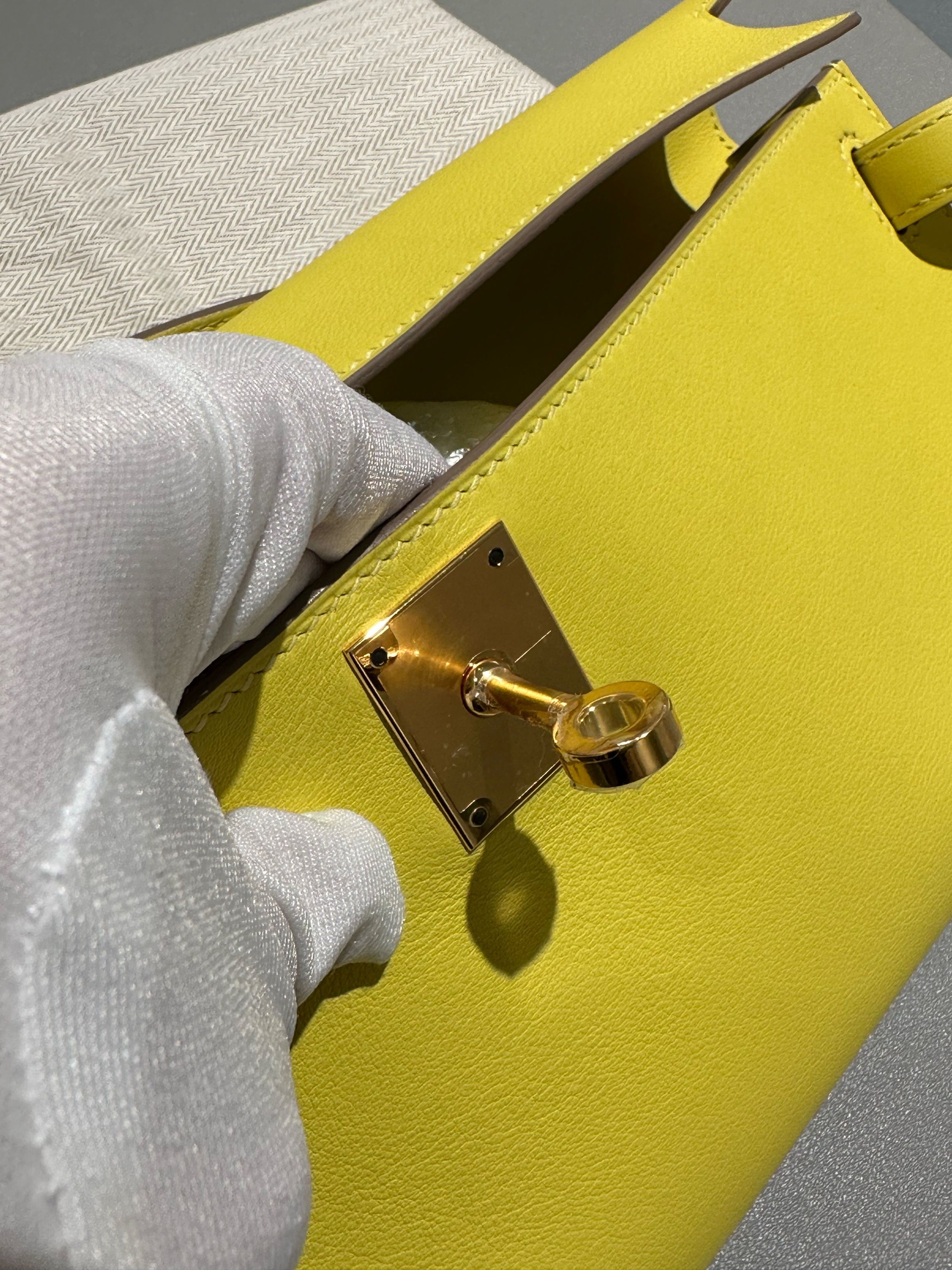 Hermes Kelly Cut Lime Swift Gold Hardware #D - Vendome Monte Carlo