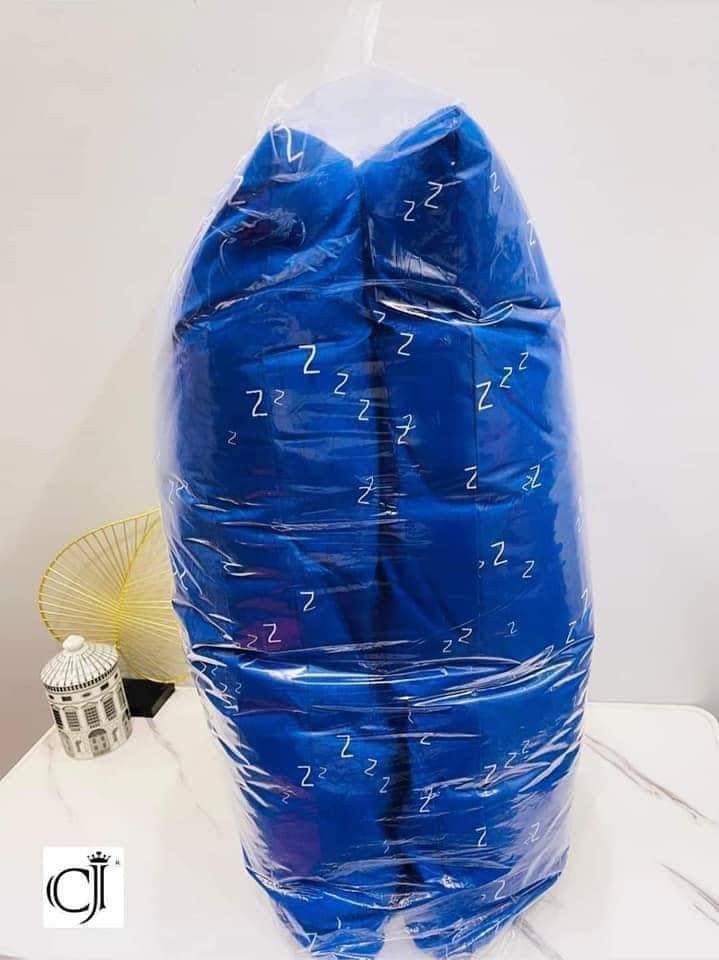 URATEX BUY1 TAKE1 BOUNCE PILLOW (Category: Bedding & Towels) located in Manila. Submitted by lilitoknor08170 (Listing ID 1244478748, Image 3). Description: Pamper yourself and experience pleasing comfort with Gentle Bounce Pillow. The finish absorbs and transports moisture to deliver a relaxing and fine softness you deserve Description: • 1 set includes two pillows inside (Buy 1 Take 1) • It is filled with 100% fiber • Covered with a brushed micr