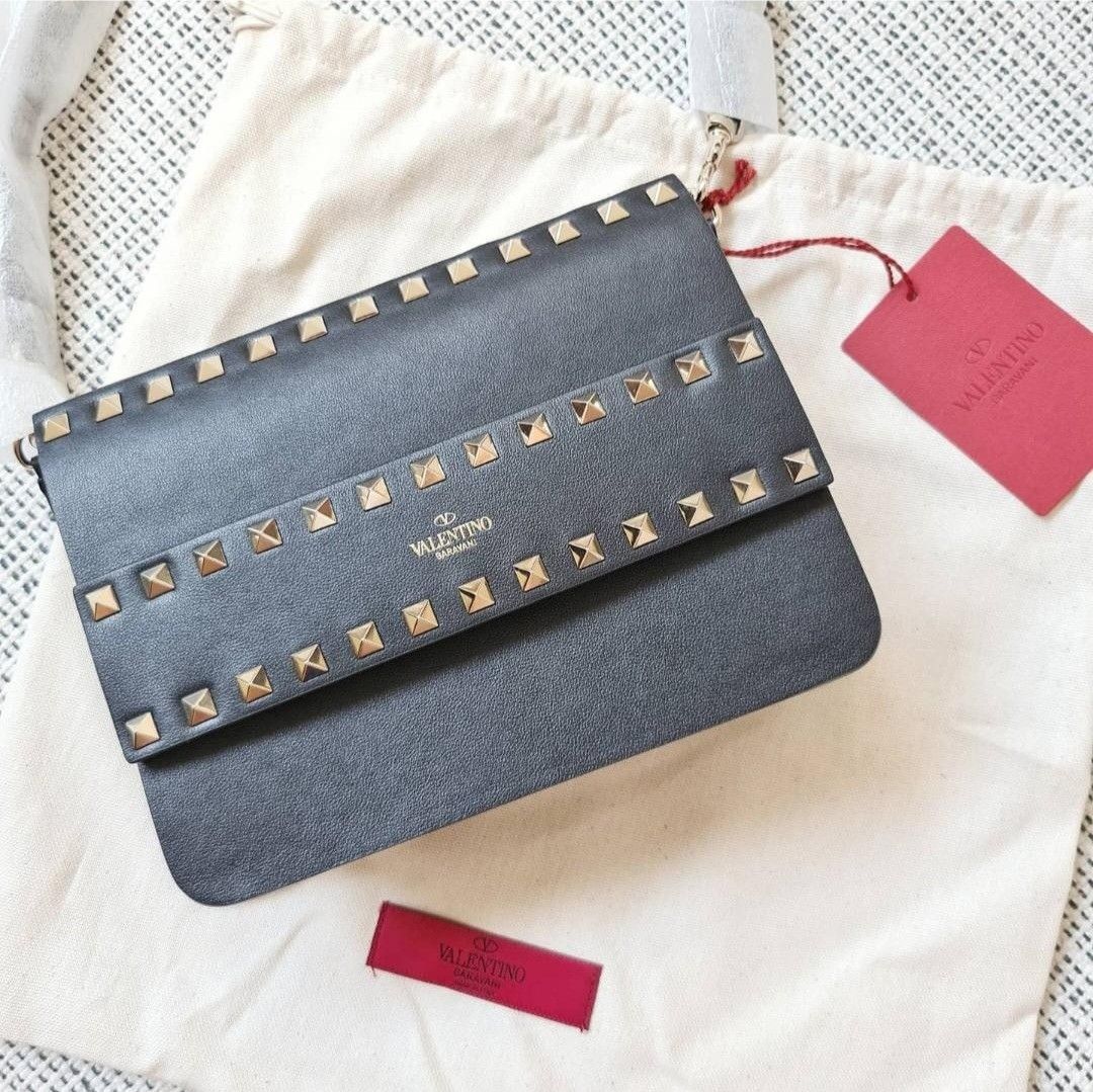 Valentino best sale crossbody clutch