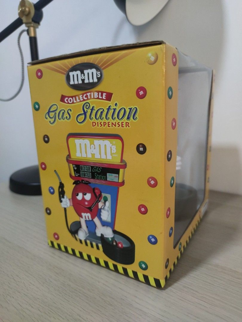 Vintage M&M's Gas Station Dispenser Collectible, Hobbies & Toys, Toys