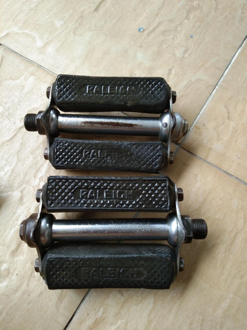 Vintage online raleigh pedals