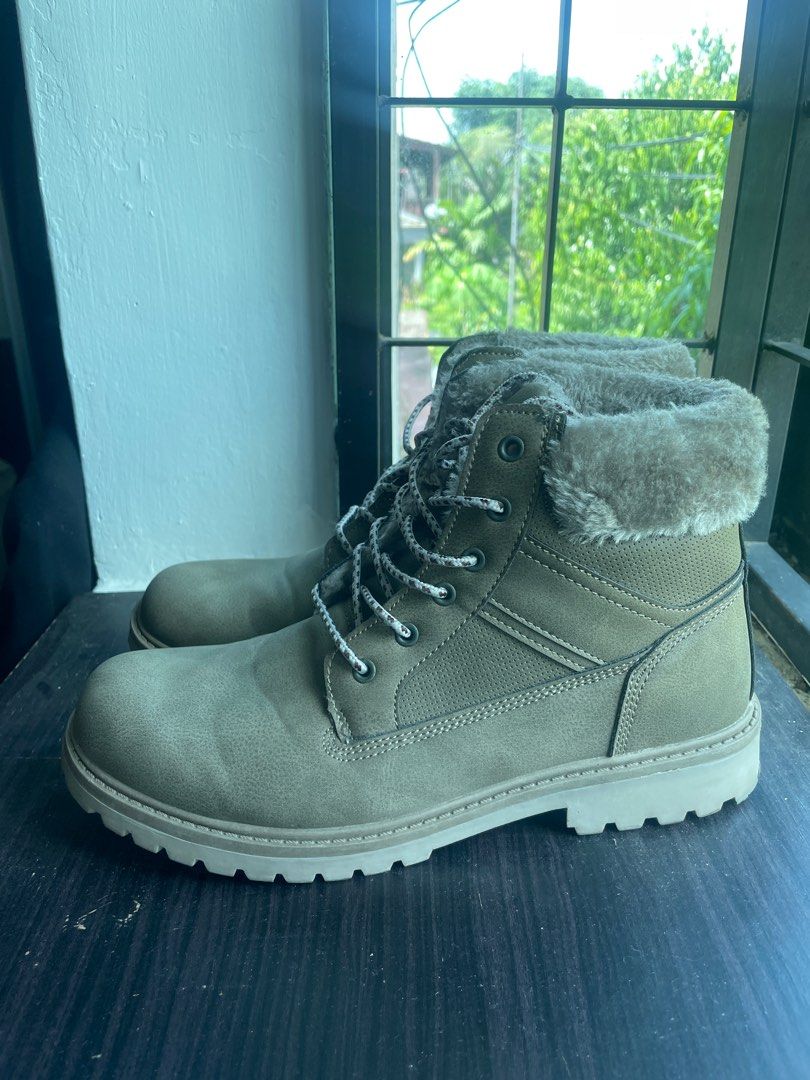 Susan sherpa tipped hiker hot sale boots