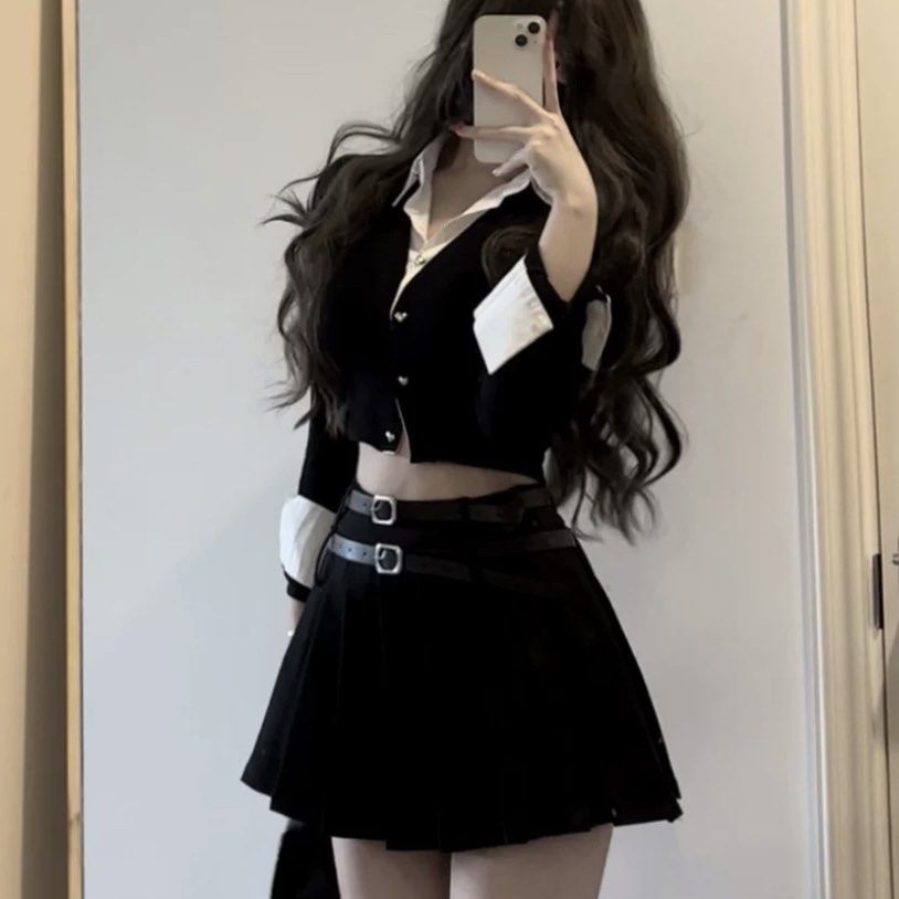 high waisted ruched black kpop inspired skirt, Women's Fashion, Bottoms,  Skirts on Carousell