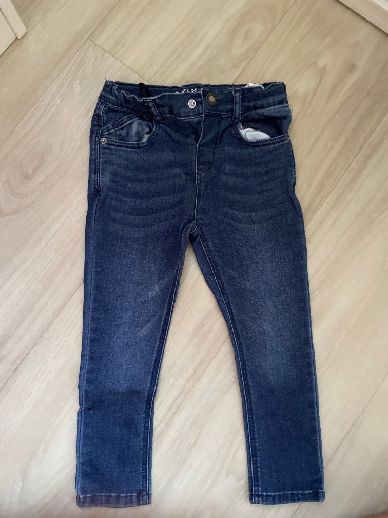Zara jeans kids skinny cut, Babies & Kids, Babies & Kids Fashion on
