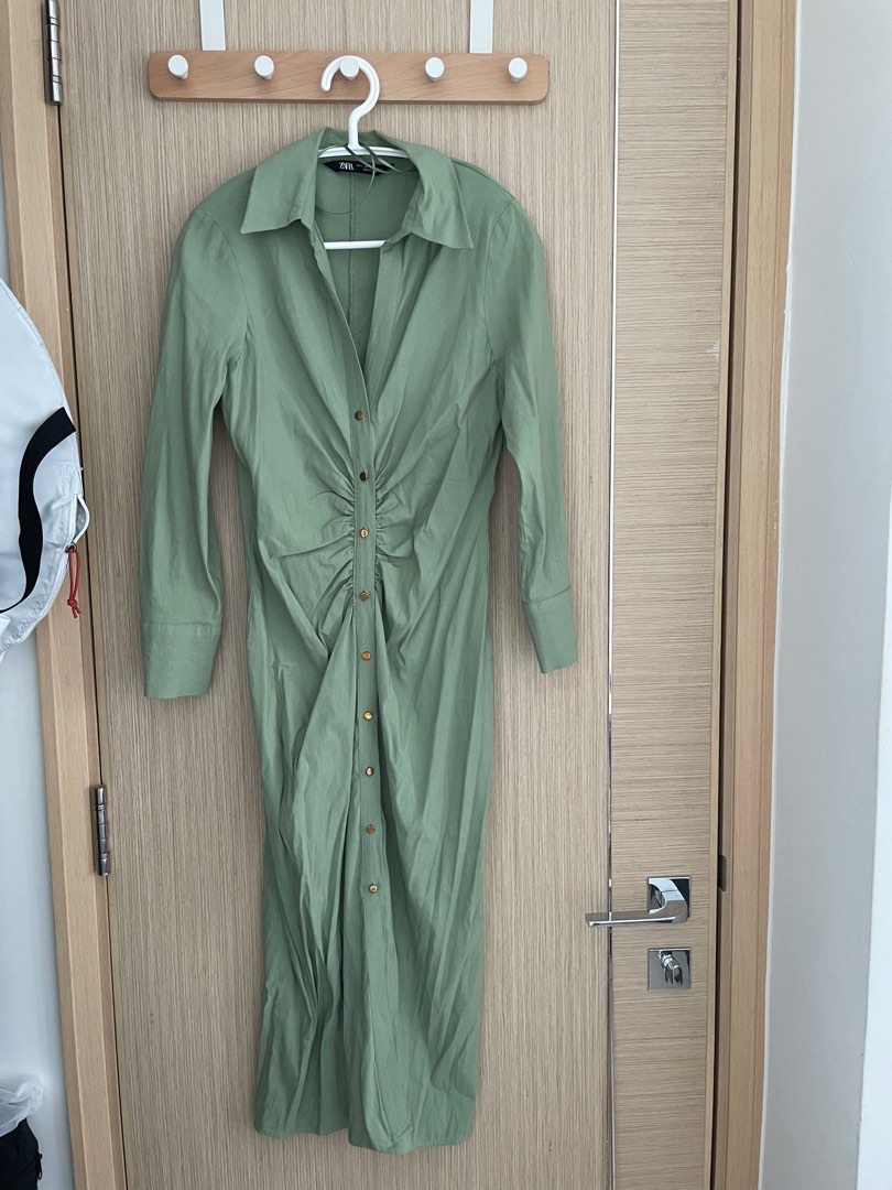 Zara sage green dress, 女裝, 連身裙 & 套裝, 連身裙 Carousell