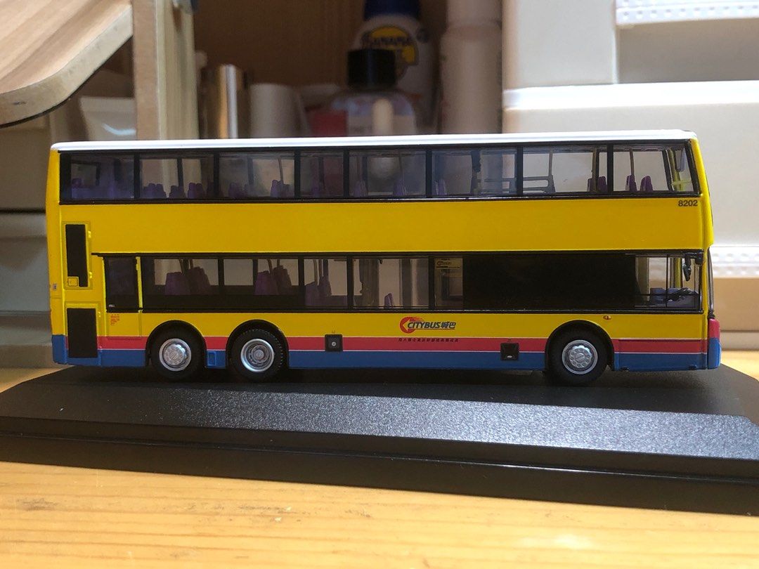 1:76 巴士模型城巴CTB 丹尼士Dennis E500 歐盟五型8202 930 經葵芳, 興趣及遊戲, 玩具 遊戲類- Carousell