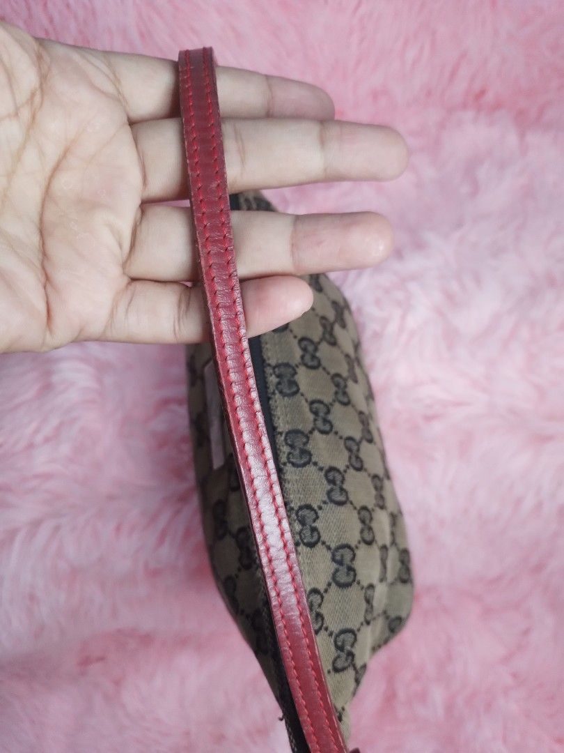 Authentic Gucci boat pochette bag, Luxury, Bags & Wallets on Carousell