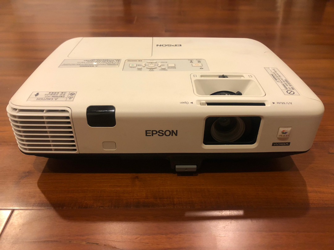 高流明投影機型號：EPSON EB-1940W, 電視及其他電器, 電視及其他電器