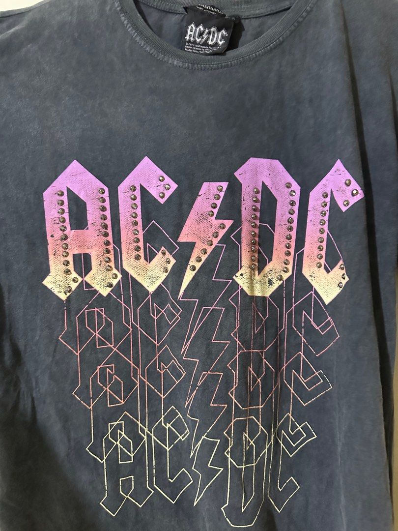 ACDC Stradivarius Women s Fashion Tops Shirts on Carousell