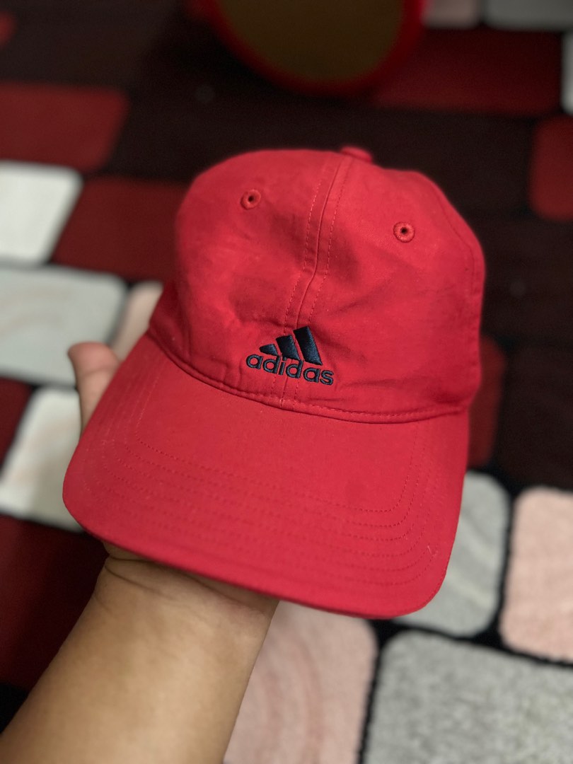 Red adidas dad hotsell hat