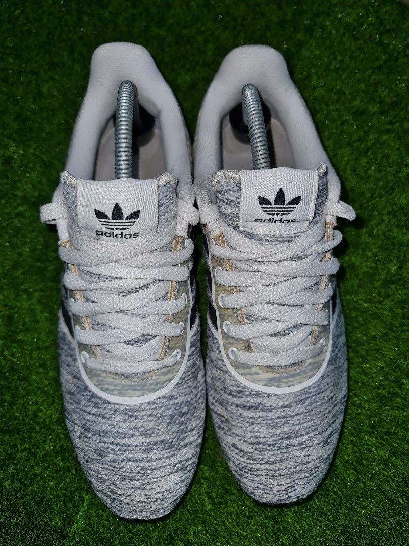 ADIDAS LA TRAINER II 8.5UK 27CM Men s Fashion Footwear
