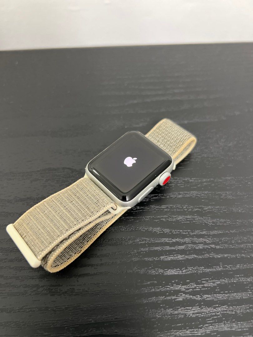 Apple Watch Series 2 with Cellular 38mm Mobile Phones Gadgets