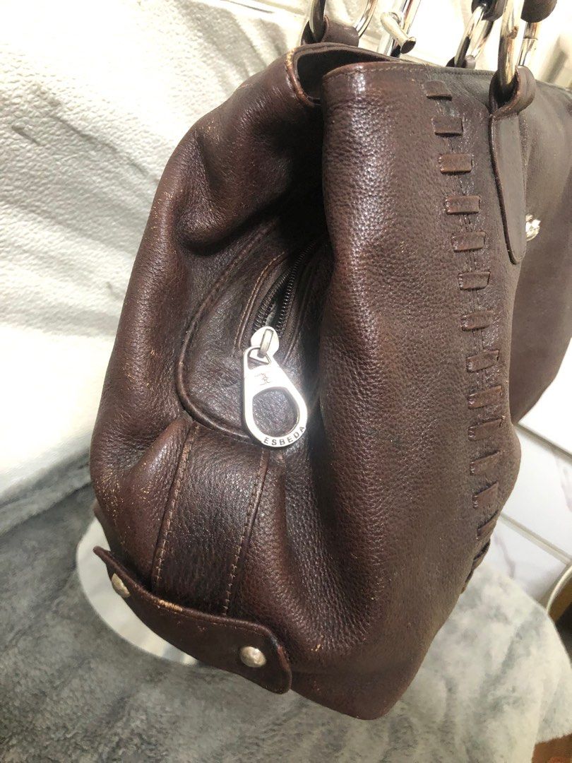 ESBEDA Black Color Solid Pattern Textured Handbag For Women