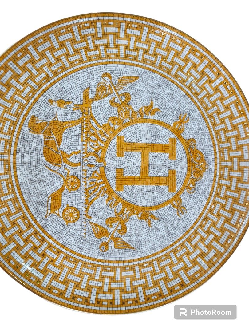 Authentic Hermes Plate (Category: Dinnerware & Cutlery) located in Paranaque City. Submitted by mscath.varietyshop (Listing ID 1244800934, Image 1). Description: Hermes Display Plate with box actual photo posted sf c/o buyer mop: gcash, maya, bank transfer shipping thru LBC only..