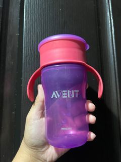 Avent Training Cup