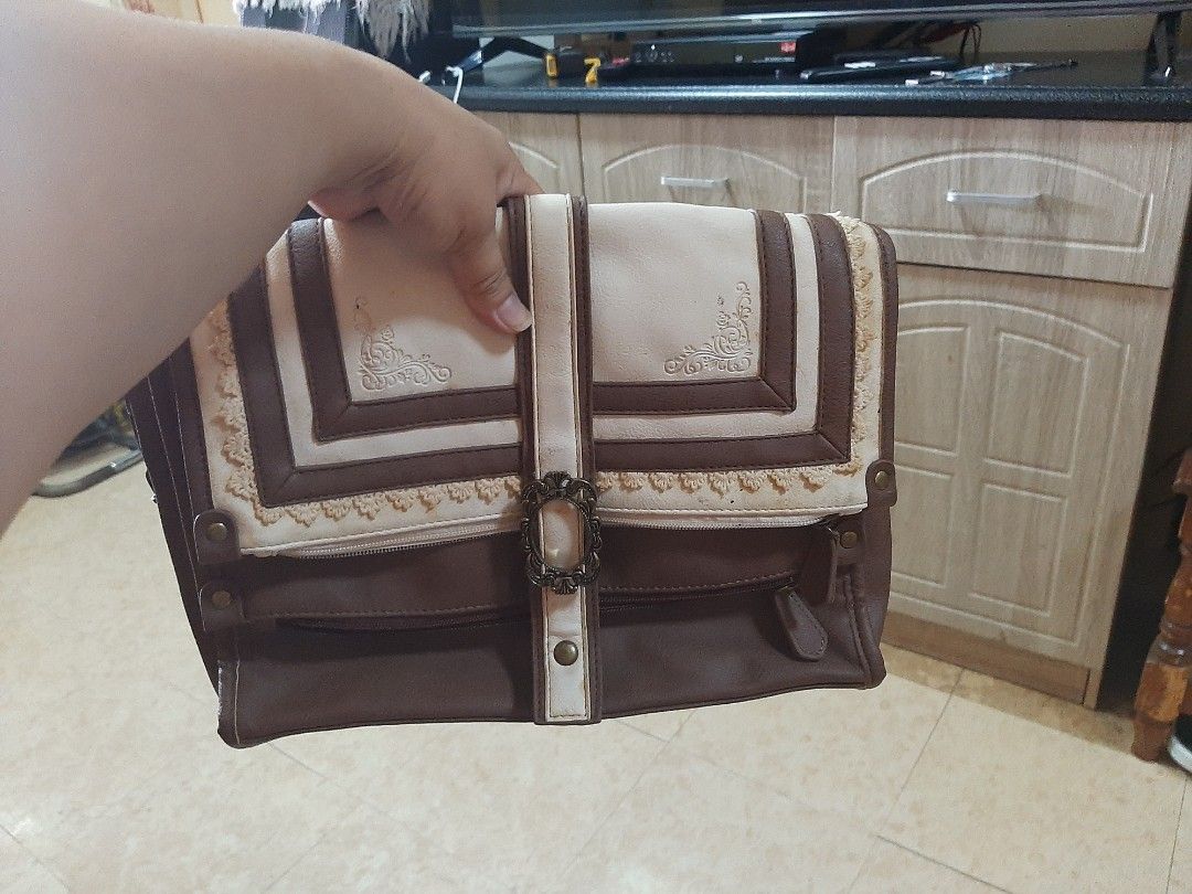 AXES FEMME SHOULDER / BODY BAG, Women's Fashion, Bags & Wallets, Cross