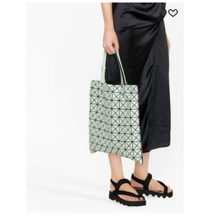 (Category: ) located in . Submitted by iloveshoppingyeah (Listing ID 1244655364, Image 1). Description: .