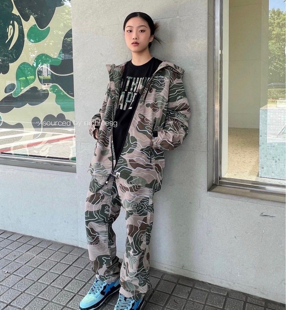 BAPE LAYERED LINE CAMO NYC LOGO TEE