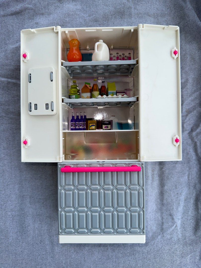 Barbie fridge shop fun playset