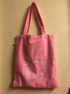 （分類：）位於 。 由 secondhandersssss 提交（商品編號 1244834875，圖片 1）。簡介： 。